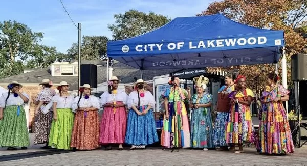 City of Lakewood - DIA DE LA FAMILIA  &amp;  Tacoma MOON FESTIVAL, VTRU +